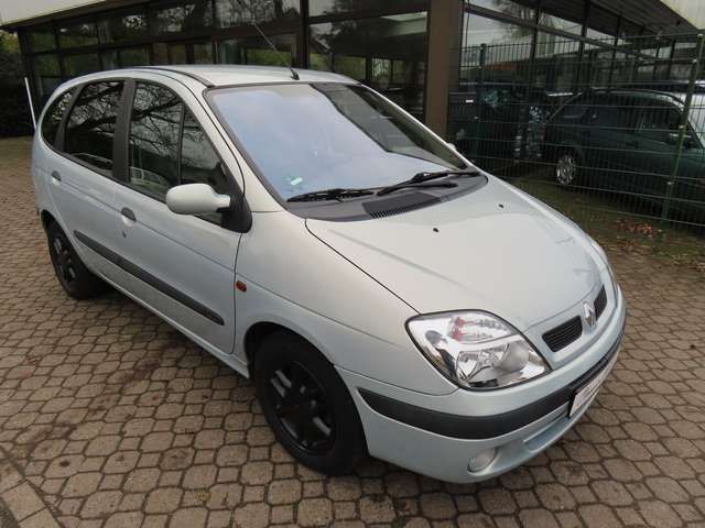 Renault Scenic 640w