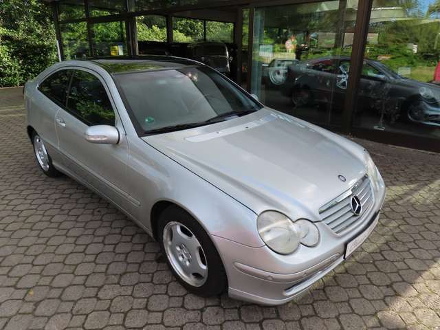 Mercedes-Benz C320 640w