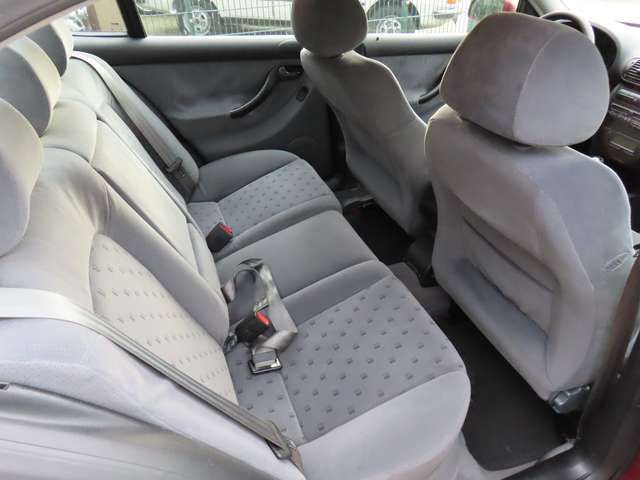 SEAT Toledo 1.9 TDI Signo *nur 167 TKM*HU neu*Klimaautomatik*