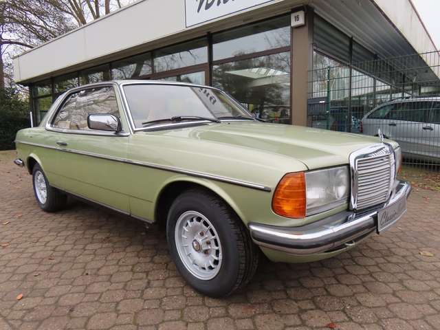 Mercedes-Benz 230 C W123 *H-Kennzeichen*HU a.W. neu*eSSD*Alu-Felgen*