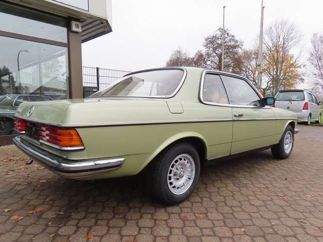 Mercedes-Benz 230 C W123 *H-Kennzeichen*HU a.W. neu*eSSD*Alu-Felgen*