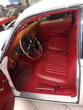 Jaguar MK II super von außen, innen und sogar von unten