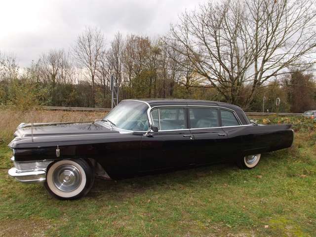 Cadillac Fleetwood S75 das orig.Fzg. des Schah v. Persien