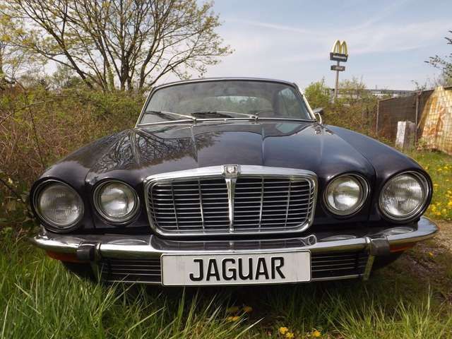 Jaguar XJ6 Coupè der Serie 2 mit Schaltgetriebe! SENSATION