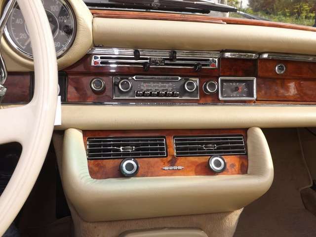 Mercedes-Benz 280 SE Cabriolet (W 111)