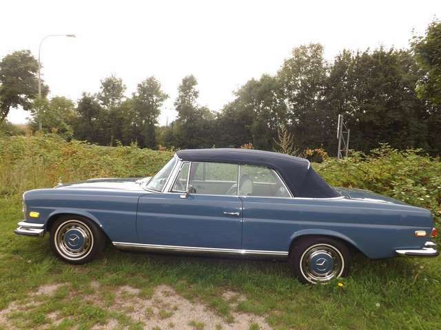 Mercedes-Benz 280 SE Cabriolet (W 111)