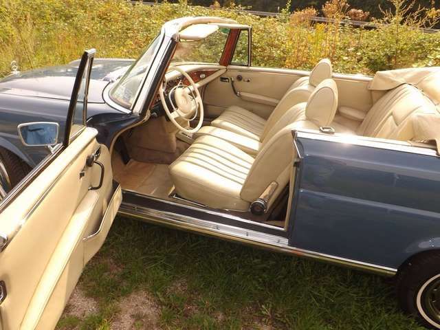 Mercedes-Benz 280 SE Cabriolet (W 111)