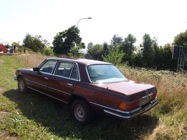 Mercedes-Benz 450 SEL 6.9