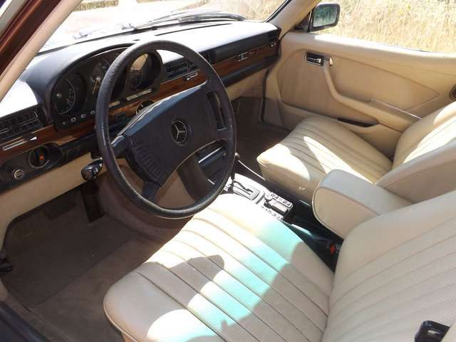 Mercedes-Benz 450 SEL 6.9