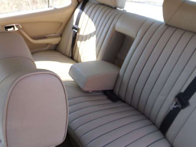 Mercedes-Benz 450 SEL 6.9