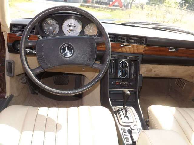 Mercedes-Benz 450 SEL 6.9