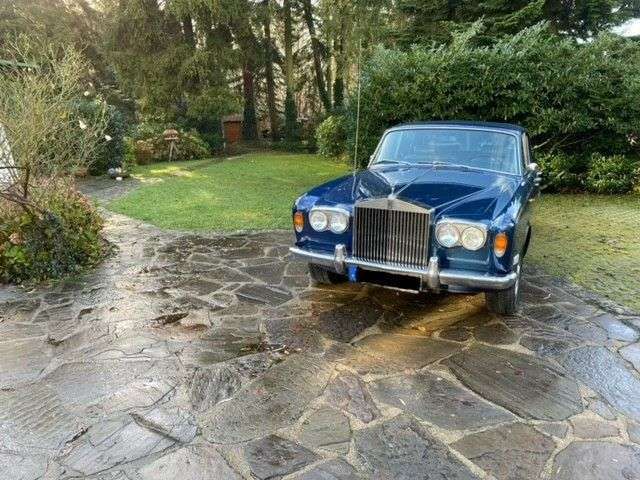 Rolls-Royce Silver Shadow 640w