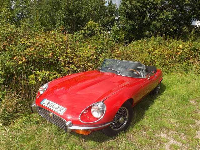 Jaguar E-Type E - top Zustand und sogar mit Schaltgetriebe!!