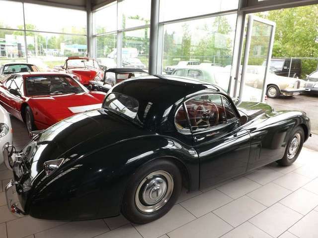 Jaguar XK 120 - die Superkatze!