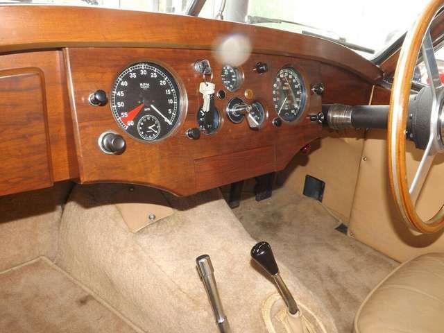 Jaguar XK 120 - die Superkatze!