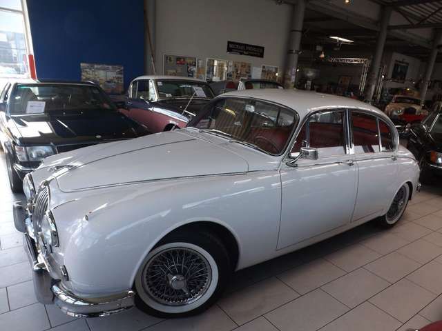 Jaguar MK II 640w
