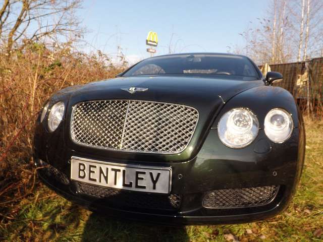 Bentley Continental GT - perfekt wie ein Neufahrzeug!!!