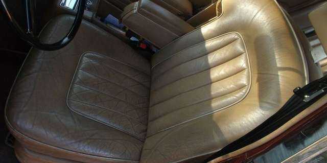 Rolls-Royce Silver Shadow (darf's auch mal in rot sein?)