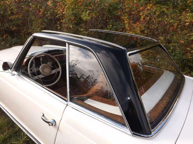 Mercedes-Benz 230 SL,der Klassiker!  Mit Schaltgetriebe!