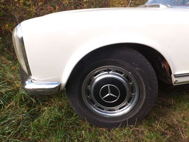 Mercedes-Benz 230 SL,der Klassiker!  Mit Schaltgetriebe!