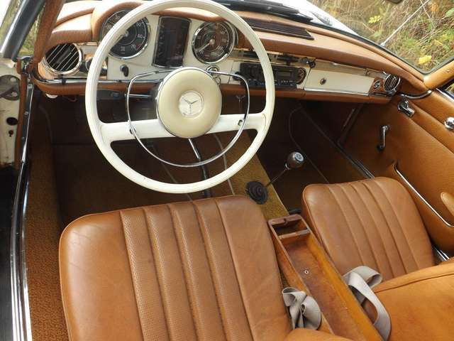 Mercedes-Benz 230 SL,der Klassiker!  Mit Schaltgetriebe!