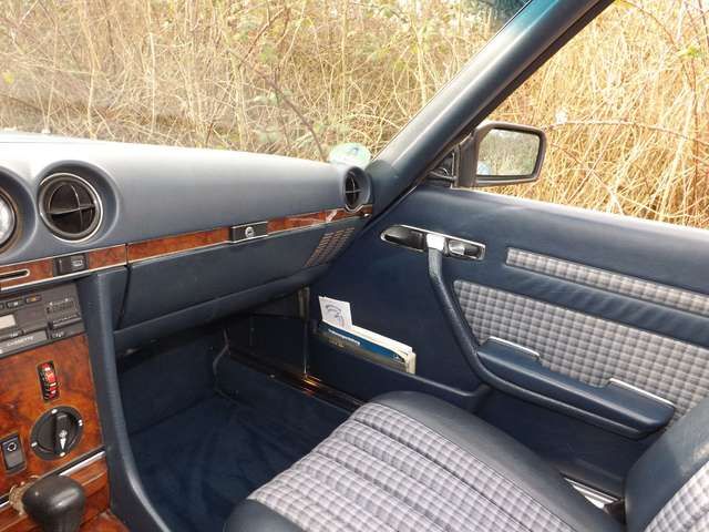 Mercedes-Benz SL 280 (107),"erhaben über jeglichen Zweifel !"