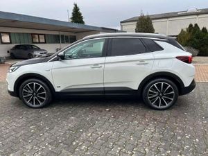 Opel Grandland X Ultimate Plug-in-Hybrid 4