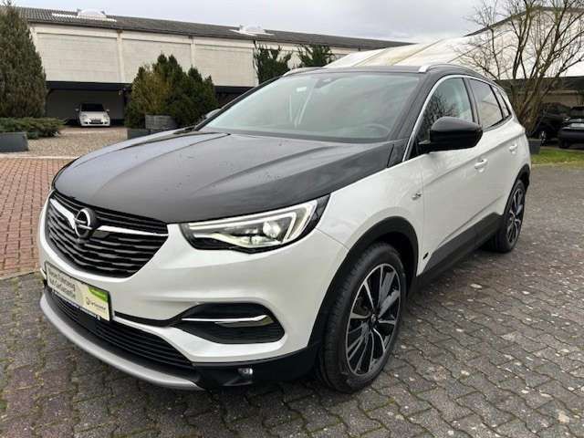 Opel Grandland X Ultimate Plug-in-Hybrid 4