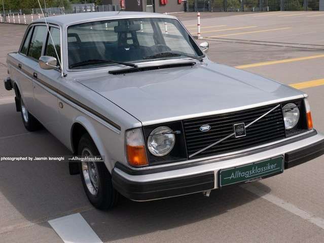 Volvo 244 Sondermodell 50 Jahre Volvo