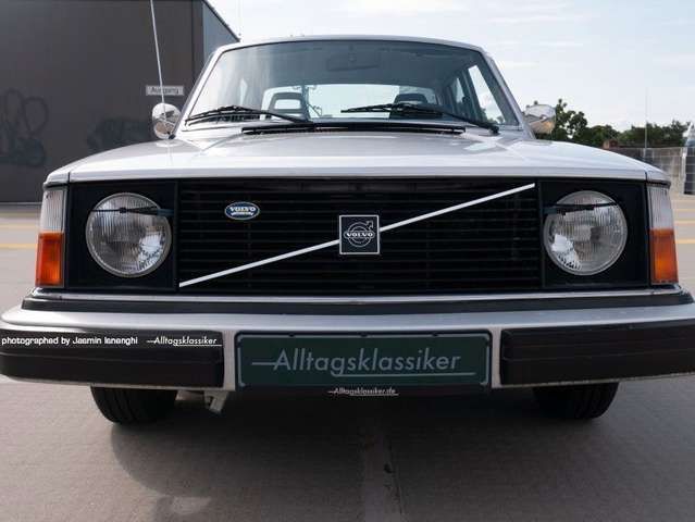 Volvo 244 Sondermodell 50 Jahre Volvo