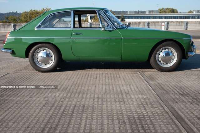 MG MGB 640w