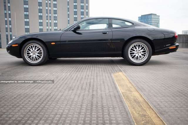 Jaguar XK8 Coupe 1. Hand