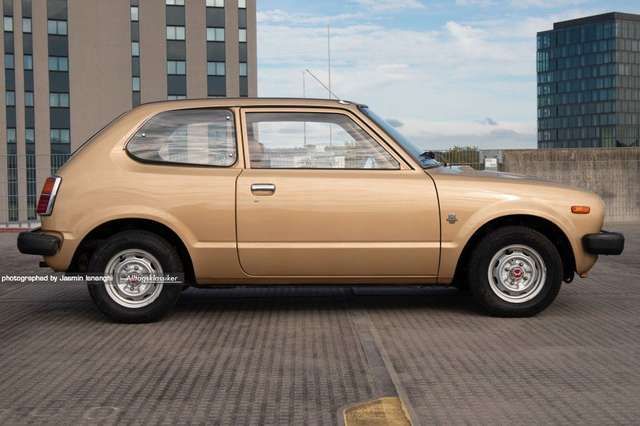 Honda Civic 1200 MK1 SB2