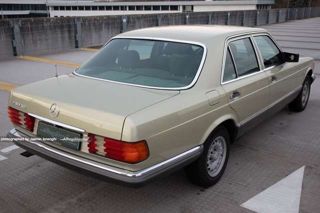 Mercedes-Benz 280 SE W126