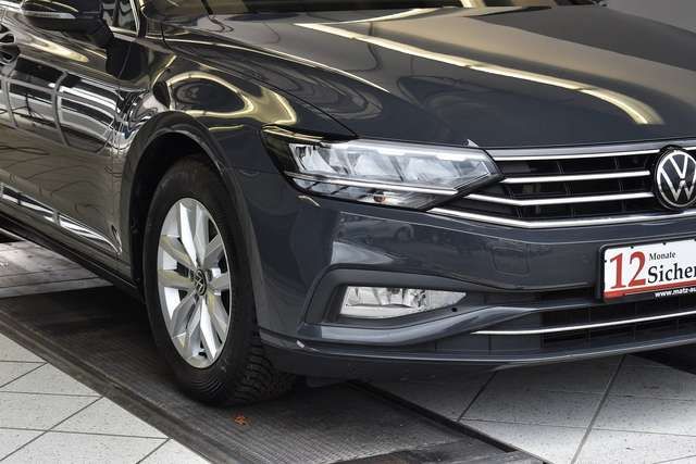 VW Passat Variant