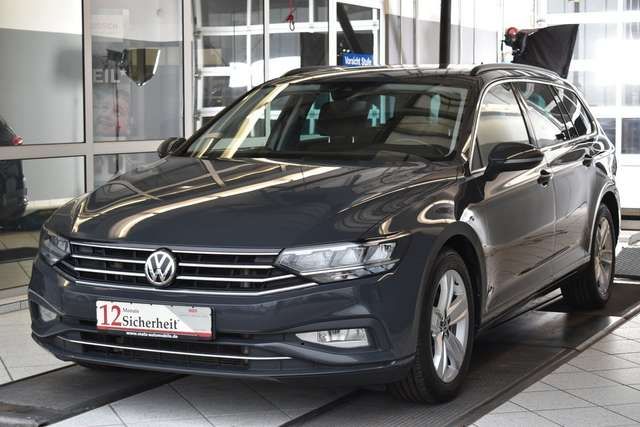 VW Passat Variant