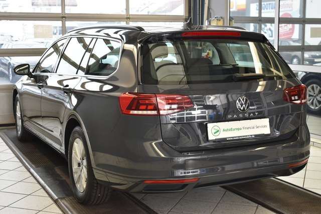 VW Passat Variant