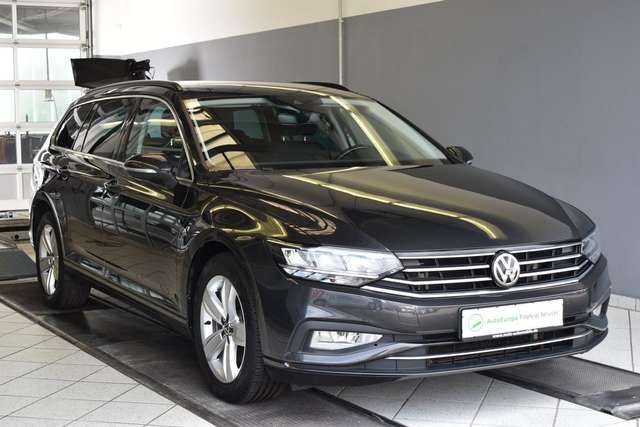 VW Passat Variant