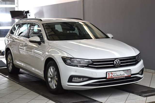 VW Passat Variant