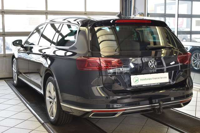 VW Passat Variant