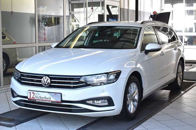 VW Passat Variant 2.0TDI Business DSG*ACC*SHZ*PDC