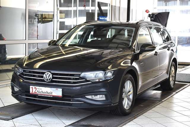 VW Passat Variant 2.0TDI Business AHK*ACC*LED*Navi