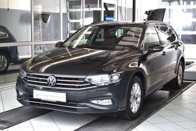 VW Passat Variant