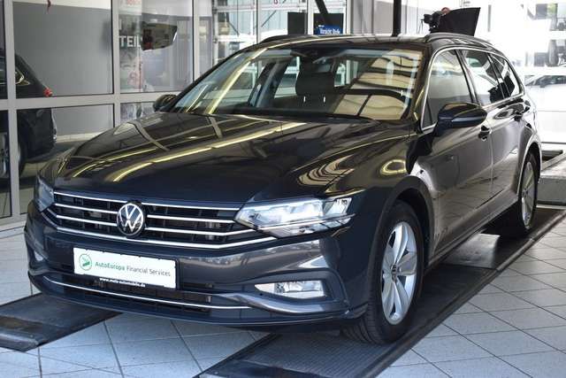 VW Passat Variant