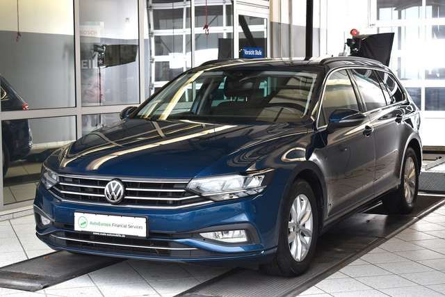 VW Passat Variant