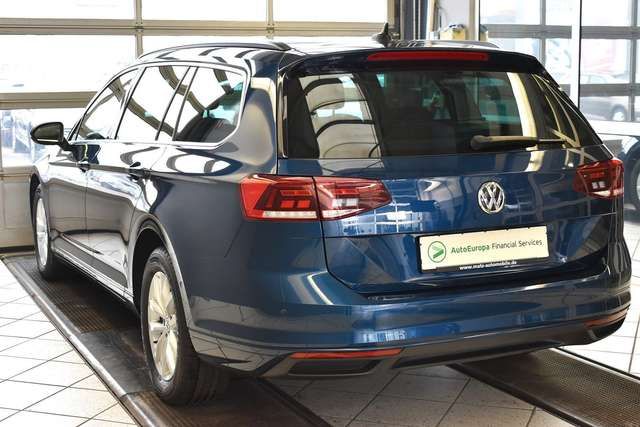 VW Passat Variant