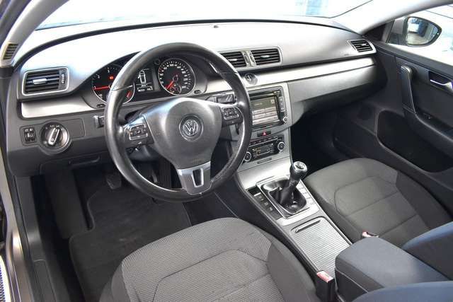 VW Passat Variant