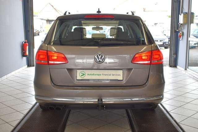 VW Passat Variant