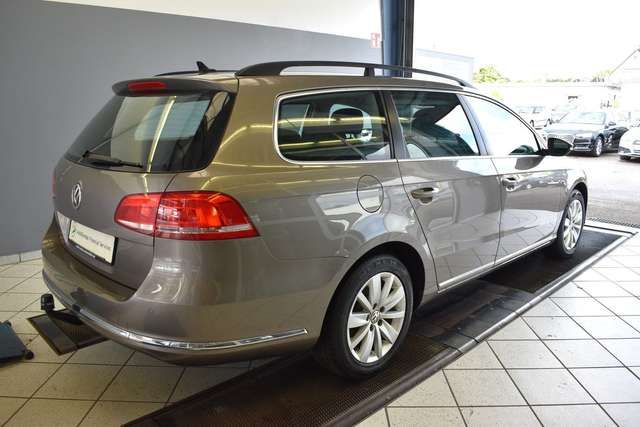 VW Passat Variant