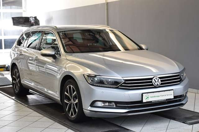 VW Passat Variant